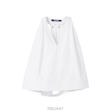 Jacquemus ��ũ���� ž Norma TOW00115AW00648100 TP575303680��ũ���� ž Norma TOW00115AW00648100 TP575303680