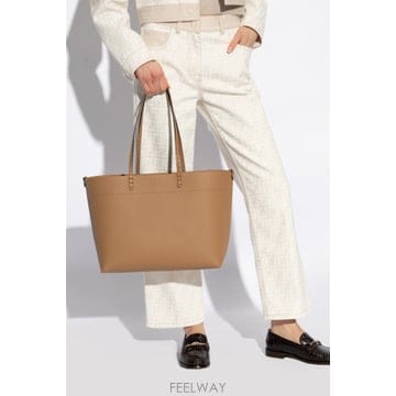 25FW Fendi 백 Roll 미디움 type 쇼퍼 8BH428AS84F1Q6C TP572120899