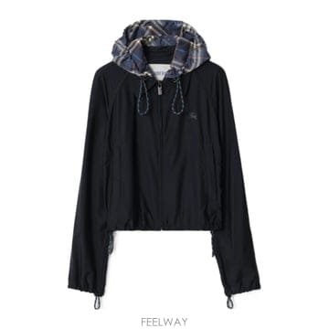Burberry 26SS Burberry ���� ���� 81161101 TP57184588526SS Burberry ���� ���� 81161101 TP571845885