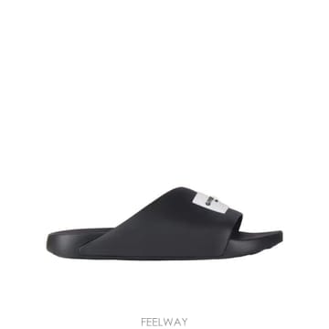 Givenchy 26SS Givenchy Slides with �ΰ� BH302MH1XL001 TP57049664126SS Givenchy Slides with �ΰ� BH302MH1XL001 TP5704966