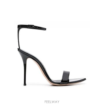 Casadei 23SS Casadei Patent ���� ���� with buckle fastening 1L070V1001T023SS Casadei Patent ���� ���� with buckle fastening 1L
