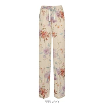 Herno 26SS ������ Trousers PT000008D12789P9999 TP57280552626SS ������ Trousers PT000008D12789P9999 TP572805526