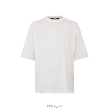 Jacquemus 26SS ��ũ���� T ���� over The T ���� Round Square Mc 26ETSM00578AJ0026SS ��ũ���� T ���� over The T ���� Round Square Mc 2