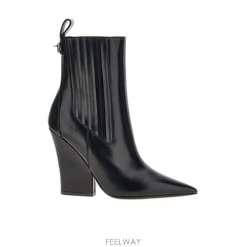 Valentino 24FW Valentino ���� high ���� WS0KS9LQV0NO TP57212081724FW Valentino ���� high ���� WS0KS9LQV0NO TP572120817