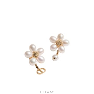 DIOR 26FW ũ����î  ���� earrings E4772WOMFWD301 TP57530284426FW ũ����î  ���� earrings E4772WOMFWD301 TP57530284