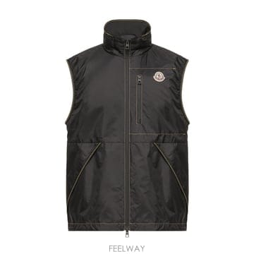 Moncler 26SS Moncler ���� ����Ʈ With Contrasting Stitching L10911A00167526SS Moncler ���� ����Ʈ With Contrasting Stitching L1