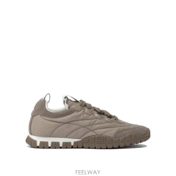 26FW 미우미우 Tyre 로우 스니커즈 5E417EZJMF01DPF005 TP575302755