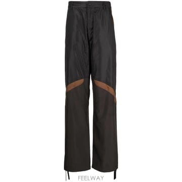 Moncler 23FW Moncler Panelled straight ���� cargo trousers I20912A000123FW Moncler Panelled straight ���� cargo trousers I20