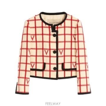Valentino 25FW Valentino ���� ��Ʈ BCE4K09JNBRS TP57183732325FW Valentino ���� ��Ʈ BCE4K09JNBRS TP571837323