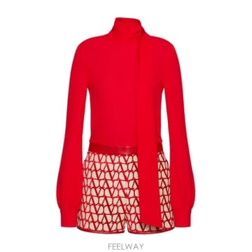 Valentino 23SS Valentino ���� ������Ʈ BVE2B87TDUL0 TP57529636023SS Valentino ���� ������Ʈ BVE2B87TDUL0 TP575296360