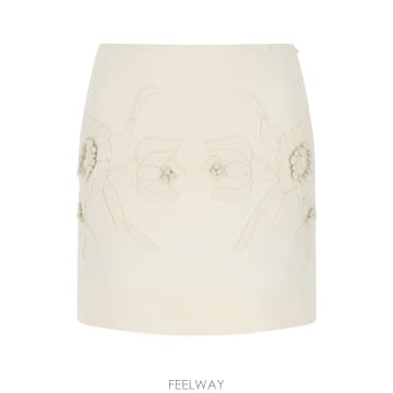 Valentino 22SS Valentino Gonna �̴� Valentino con fiori XB0RA8T61CFA03 T22SS Valentino Gonna �̴� Valentino con fiori XB0RA8T6