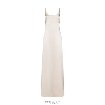 Max Mara 25SS �������� ���� �巹�� 6221065306014 TP57233783725SS �������� ���� �巹�� 6221065306014 TP572337837