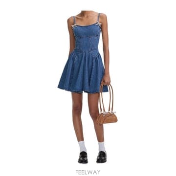Self Portrait 25SS Self portrait ���� �巹�� SS25826SBL TP57233770725SS Self portrait ���� �巹�� SS25826SBL TP572337707