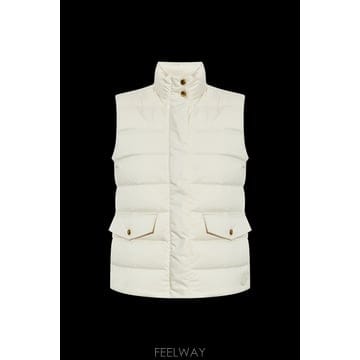 Moncler 26SS Moncler Quilted ����Ʈ Besset K20931A00118597WF038 TP5731626SS Moncler Quilted ����Ʈ Besset K20931A00118597WF03