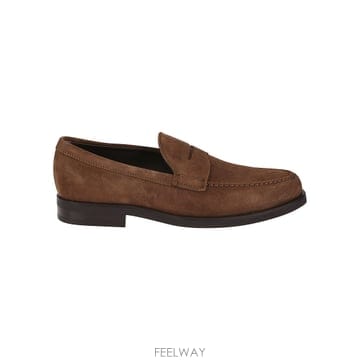 TODS 25FW TOD S SUEDE PENNY ���� WITH PEBBLED RUBBER OUTSOLE XXM0ZF25FW TOD S SUEDE PENNY ���� WITH PEBBLED RUBBER OUTSOL