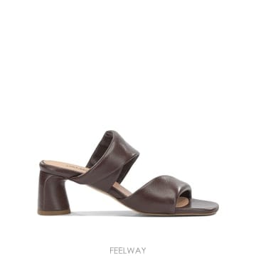 | Other Brand | 26SS Halmanera Heeled ���� DALLY01BARONCHIODINO TP57502479426SS Halmanera Heeled ���� DALLY01BARONCHIODINO TP5750