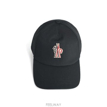 Moncler 26SS Moncler ���� ��ư Cap 0973B0000104863999 TP57555101226SS Moncler ���� ��ư Cap 0973B0000104863999 TP575551