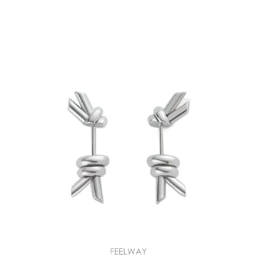 Bottega Veneta 26SS ���װ�����Ÿ ���� earrings 815942V50708117 TP57320917026SS ���װ�����Ÿ ���� earrings 815942V50708117 TP5732