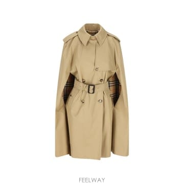 Burberry 26SS Burberry Belmont Ʈ��ġ cape in gabardine 8121150A1435 TP526SS Burberry Belmont Ʈ��ġ cape in gabardine 8121150