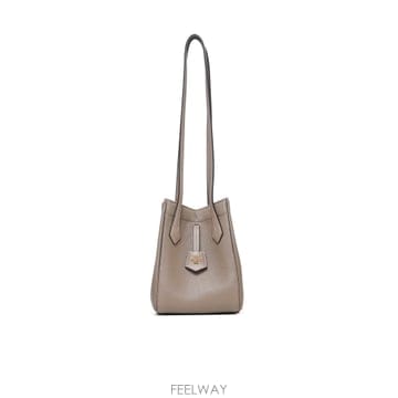 26SS Fendi Fendi 가방 8BS083APZAF11WS TP572116170