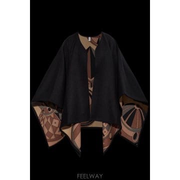 Ferragamo ����䷹ ��󰡸� Poncho with decorative pattern 320963CAPENADIR7903����䷹ ��󰡸� Poncho with decorative pattern 32096