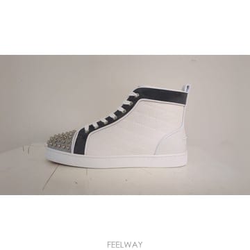 Christian Louboutin 23FW ũ����������� Lou Spikes Orlato ����Ŀ�� 3230790M060 TP57211599123FW ũ����������� Lou Spikes Orlato ����Ŀ�� 3230790