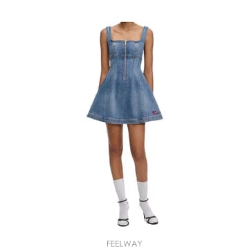 Self Portrait 26SS Self portrait Flared ���� �̴� �巹�� With �ΰ� RS26812SBL TP57126SS Self portrait Flared ���� �̴� �巹�� With �ΰ� R