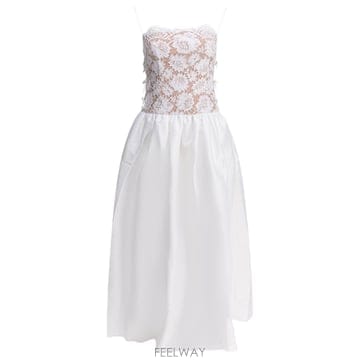 Self Portrait 25FW Self portrait Flared �巹�� in ���̽� taffeta AW25201XAWWHITE25FW Self portrait Flared �巹�� in ���̽� taffeta AW2