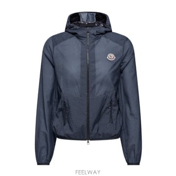 Moncler 26SS Moncler ���� ��Ʈ L10931A00113599G9F79 TP57184696126SS Moncler ���� ��Ʈ L10931A00113599G9F79 TP57184696
