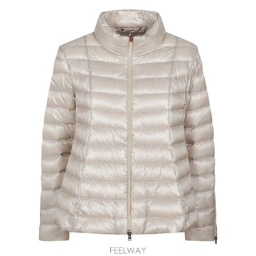Herno 26SS ������ Ultra light satin �ٿ� ���� with flared back PI002183D126SS ������ Ultra light satin �ٿ� ���� with flared ba