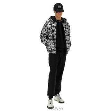 Versace 24FW ������ü ���� ��ư ���� 77GAAC02CF02C899 TP57237597924FW ������ü ���� ��ư ���� 77GAAC02CF02C899 TP572375