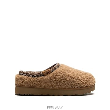 25FW Ugg Tasman Maxi Curly 슬리퍼 1158356CHE TP572375936