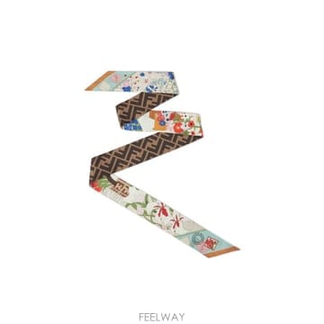 FENDI 26SS Fendi SCIARPE   FOULARD FXT011B01UF1WO3 TP57211514326SS Fendi SCIARPE   FOULARD FXT011B01UF1WO3 TP5721151