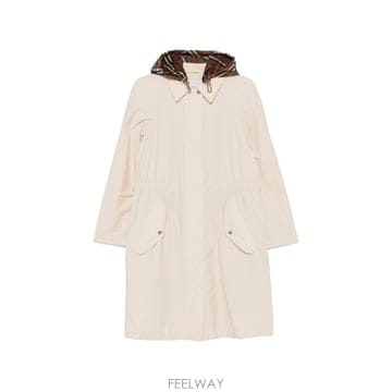 Burberry 26SS Burberry Cream stretch nylon Newbury ��ī ��Ʈ 8120898B862026SS Burberry Cream stretch nylon Newbury ��ī ��Ʈ 81