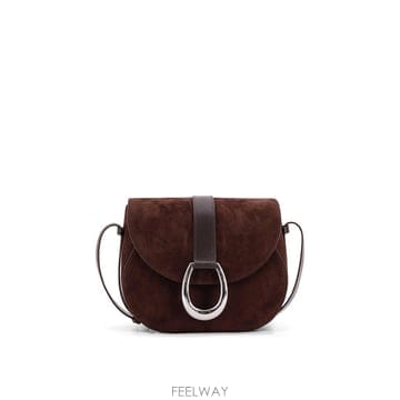 25FW STAUD Bella Saddle Suede 숄더 백 H25F3009UNESPR TP57119604