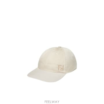 FENDI 26SS Fendi Cap in technical fabric  Elegant ���̺��� color  Embr26SS Fendi Cap in technical fabric  Elegant ���̺��� c