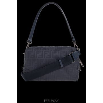 26SS Fendi 미디움 Fendi Lui 백 7VA672AVC6F1UT5 TP572131845