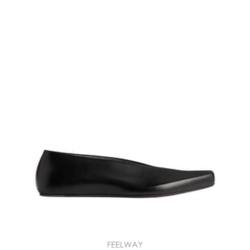 Balenciaga Balenciaga Duches ballerinas 869870WCEX01000 TP575170964Balenciaga Duches ballerinas 869870WCEX01000 TP5751709