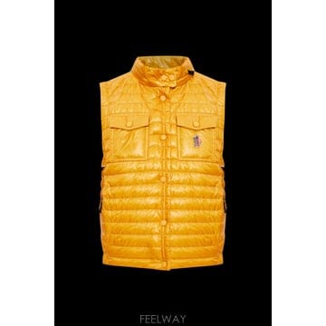 Moncler Moncler DAY NAMIC L10981A00019597X6123 TP574647228Moncler DAY NAMIC L10981A00019597X6123 TP574647228