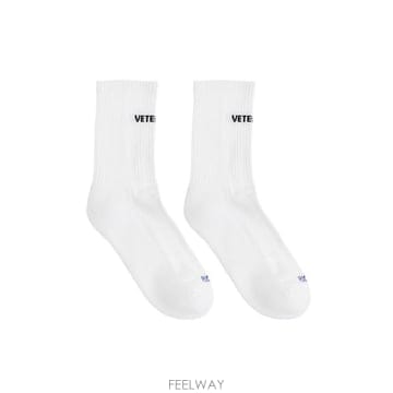 Vetements Vetements �ΰ� ��Ÿ���þ� �縻 UH27S0300W0 WHITE TP979462151Vetements �ΰ� ��Ÿ���þ� �縻 UH27S0300W0 WHITE TP979