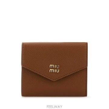 미우미우 스몰 레더 월렛