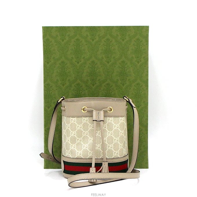 GUCCI ���� 550620 GG ������ ���ǵ�� ��Ŷ�� ����� �� ũ�ν���aa66257���� 550620 GG ������ ���ǵ�� ��Ŷ�� ����� �� ũ�ν�