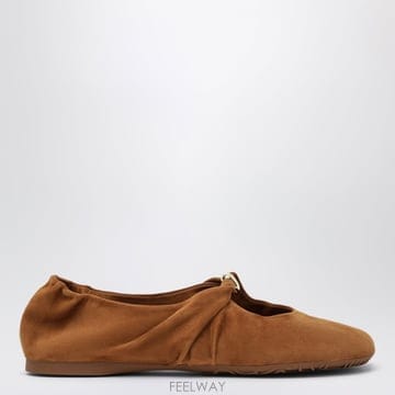 Loewe 26FW Loewe Pebble ����Ʈ suede ��Ʈ��Ų ballet flats in tan LLPF46626FW Loewe Pebble ����Ʈ suede ��Ʈ��Ų ballet flats i