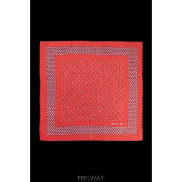 Ferragamo 26SS ����䷹ ��󰡸� ��ũ pocket square 520164POBEA33X33789840FROSSO26SS ����䷹ ��󰡸� ��ũ pocket square 520164POBEA3