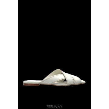 TODS 26SS TOD S ���� slides XXW99L0JY50N6M0B015 TP57462158926SS TOD S ���� slides XXW99L0JY50N6M0B015 TP574621589
