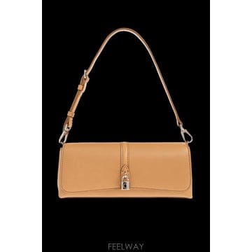 Stella McCartney 26SS ���ڶ� ��īƮ�� Ryder ��� �� 7P0091WP05339325 TP57840096026SS ���ڶ� ��īƮ�� Ryder ��� �� 7P0091WP05339325 TP
