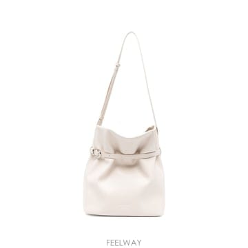 Armani 26SS �������� �Ƹ����� Borsa a spalla Deva secchiello in pelle ��������26SS �������� �Ƹ����� Borsa a spalla Deva secchiello 
