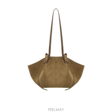 | Other Brand | 26FW YUZEFI ���� messenger �� MOCHIFENNEL TP57708830626FW YUZEFI ���� messenger �� MOCHIFENNEL TP577088306