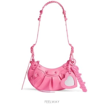 Balenciaga 23FW Balenciaga Balenciaga ��� ���� 6713092AAN65639 TP57808853223FW Balenciaga Balenciaga ��� ���� 6713092AAN65639 T