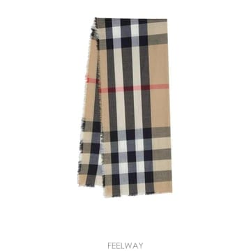 Burberry 23FW Burberry ���� ��ī�� 80245001 TP57718658223FW Burberry ���� ��ī�� 80245001 TP577186582